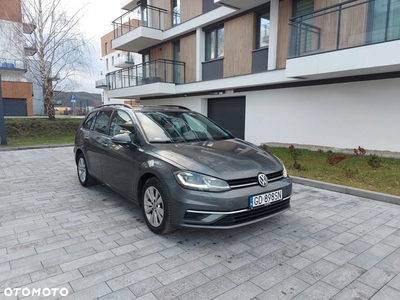 Volkswagen Golf VII 1.6 TDI BMT Comfortline