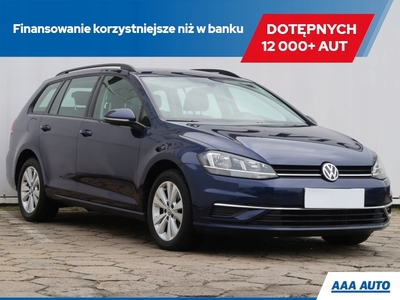 Volkswagen Golf VIII Variant 1.5 eTSI 150KM 2020