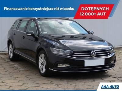 Volkswagen Passat B8 Variant Facelifting 2.0 TDI SCR 150KM 2020