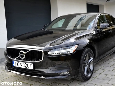 Volvo S90 T5 Momentum