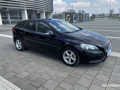 Volvo v40 D2 1.6