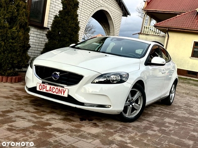 Volvo V40 D2