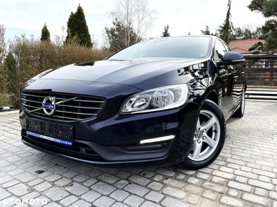 Volvo V60 D2 Momentum