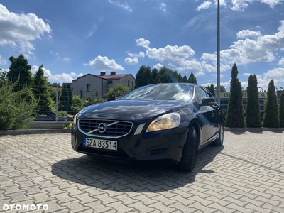 Volvo V60 D4 Momentum