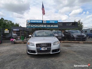 Audi S4 4.2L V8 quattro