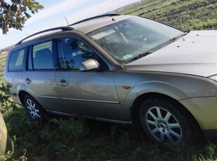 Ford Mondeo Kombi 2002 r. w całości lub na części