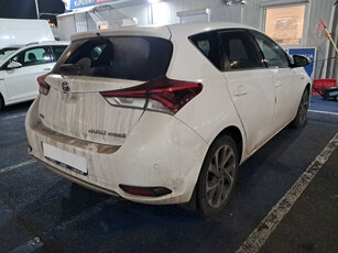 Toyota Auris 2016 Hybrid 173058km ABS