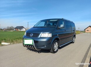 Volkswagen Caravelle T5 2.5TDI 9 osób Long !