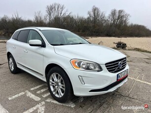 Volvo XC60 2.0 T5 FWD 2017r