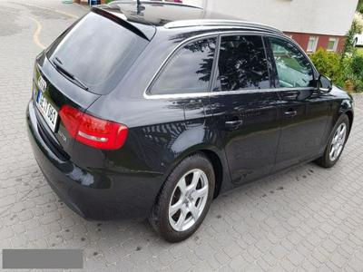 Audi A4 A4 A4 2.0TDI chrom navi manual Xenon led oryginał Pewne kilometry !