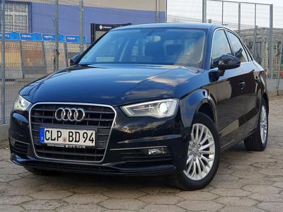 Używane Audi A3 - 55 500 PLN, 165 700 km, 2015