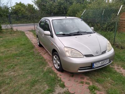 Używane Toyota Prius - 7 200 PLN, 240 000 km, 2000