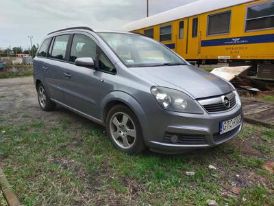 Używane Opel Zafira - 6 500 PLN, 280 000 km, 2005