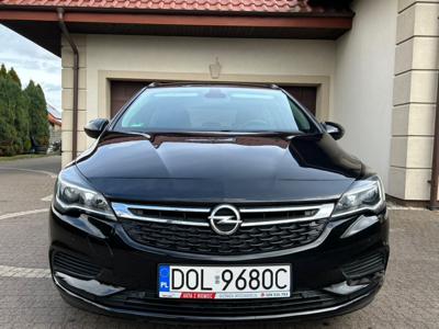 Używane Opel Astra - 44 400 PLN, 110 000 km, 2017
