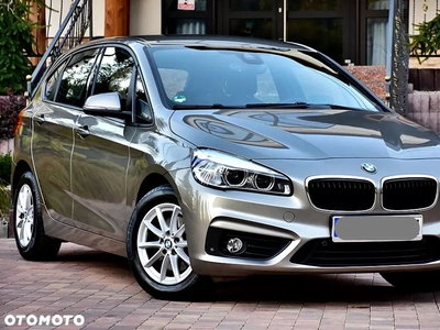 BMW Seria 2 220d Active Tourer xDrive