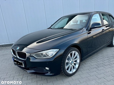 BMW Seria 3 318d Luxury Line