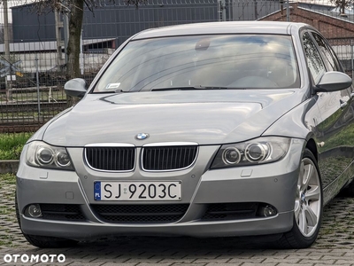 BMW Seria 3 320i