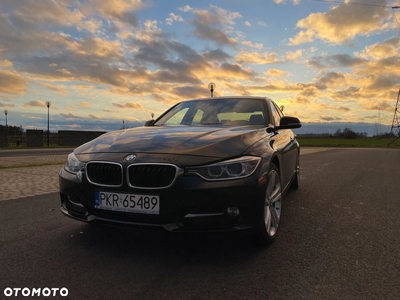 BMW Seria 3 335i Sport Line