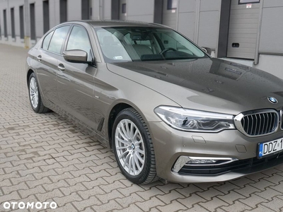 BMW Seria 5 530d Luxury Line