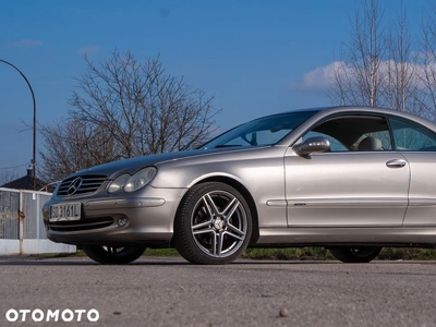 Mercedes-Benz CLK 320