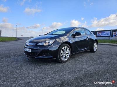 opel astra GTC mały przebieg