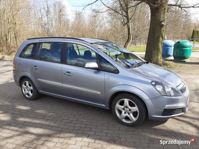 Opel Zafira 7os