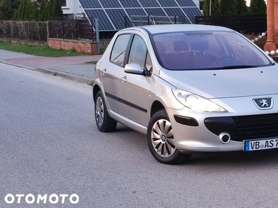 Peugeot 307 1.6 D-sign