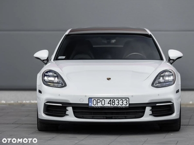 Porsche Panamera 4 E-Hybrid