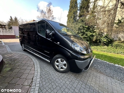 Renault Trafic 2.5 dCi 150 FAP Passenger L2H1 Privilège