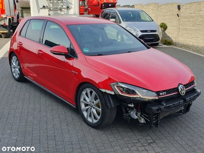 Volkswagen Golf VII 2.0 TSI BMT GTI Performance DSG