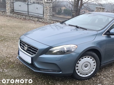 Volvo V40 CC D2 Momentum