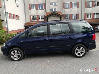 7 osobowa Sprawna klima ALHAMBRA p2.0benz. skrz manual 6 biegów bdb Opony