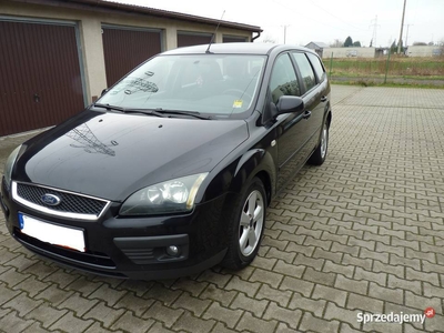 Ford Focus benzyna