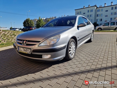 Peugeot 607