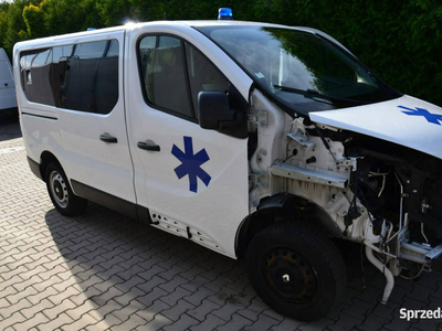 Renault Trafic 1.6 D 125ps * AMBULANS * karetka * USZKODZONY * ICDauto