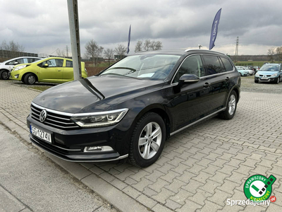 Volkswagen Passat W oryginalnym lakierze/Serwisowany w ASO/Bogate wyposaże…