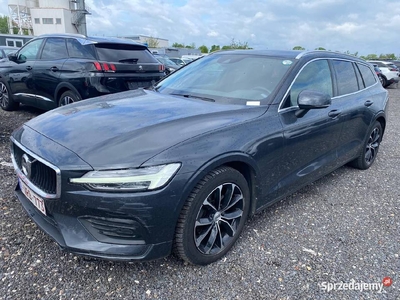 Volvo v60 D3 Momentum Pro