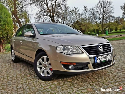 Vw Passat 1,6 8v MPI klimatyzacja serwisowany zadbany