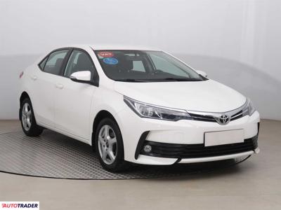 Toyota Corolla 1.3 97 KM 2018r. (Piaseczno)