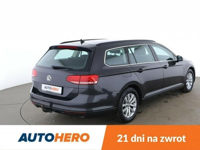 Volkswagen Passat GRATIS! Pakiet Serwisowy o wartości 1100 zł!