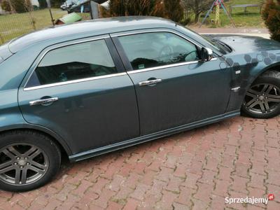 Chrysler 300c 3.0crd anglik zarejestrowany po mapie zamienię