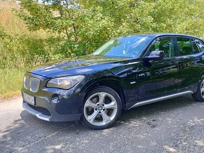 BMW X1 czarna 177km!