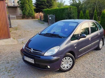 Citroen Xsara Picasso 2008r 1.6 HDI 90KM Klima Czujniki Cofania Hak