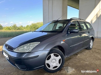 ** Ford Fokus Kombi 1.6 Benzyna ** Długie Opłaty **2003 **