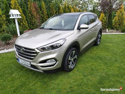 Hyundai Tucson 1.7 CRDI 141km automat najbogatszym wyposażeniu Premium