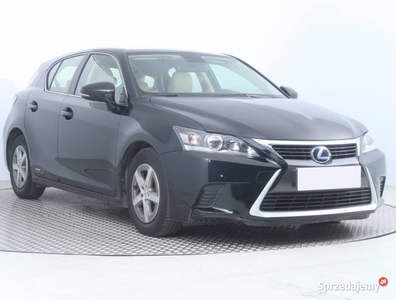 Lexus CT 200h