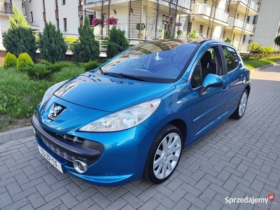 Peugeot 207 1.6 benzyna Panorama Klimatronik Alufelgi