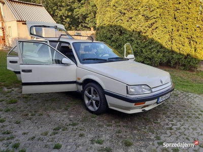 Renault 25