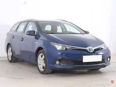 Toyota Auris Hybrid