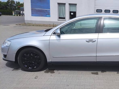 Volkswagen Passat B6 2, 0 benzyna automat DSG el. fotele z pamięcią